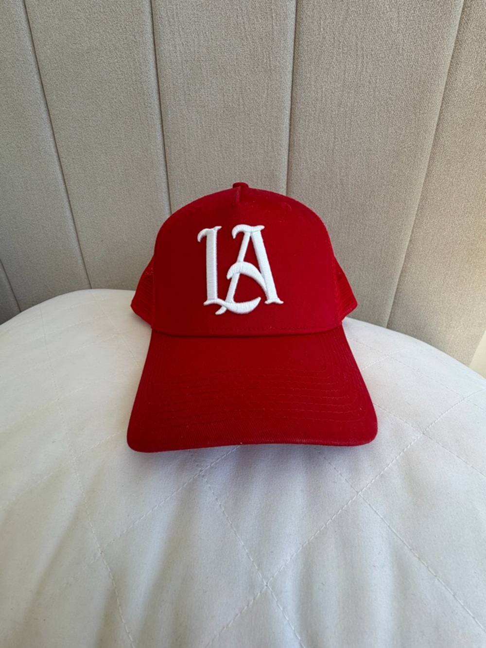 Men YOUNGLA Red A- brim hat